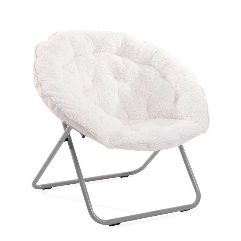 Mainstays Oversized Saucer chair sold price at auction in Canada
