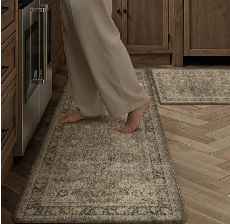 WondRg Kitchen Mat for Floor Anti Fatigue Waterproof Kitchen sold price at auction in Canada