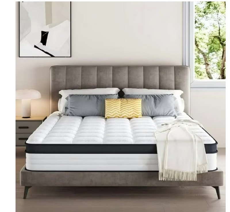 10 Inch Queen Mattress  Hybrid Mem sold for $110 at auction (list price $399)