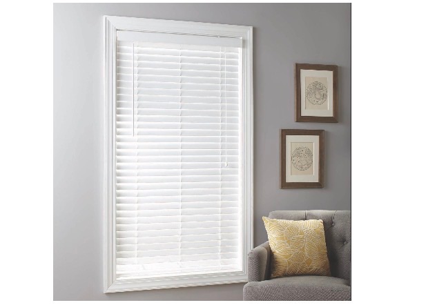 Better Homes a Gardens 2 Cordless Faux Wood Horizontal sold price at auction in Canada